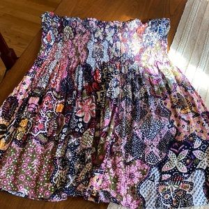 Loft skirt size medium